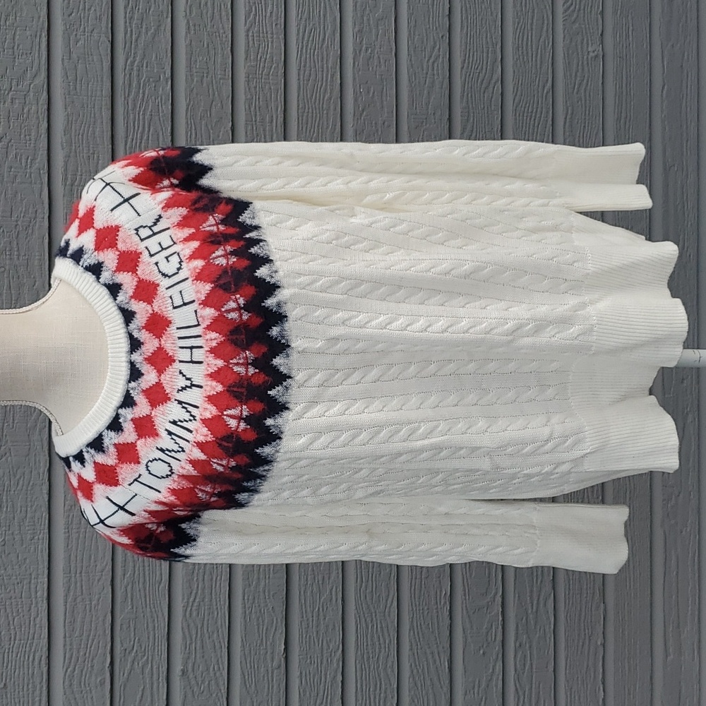 Tommy Hilfiger Logo Cable-knit Sweater